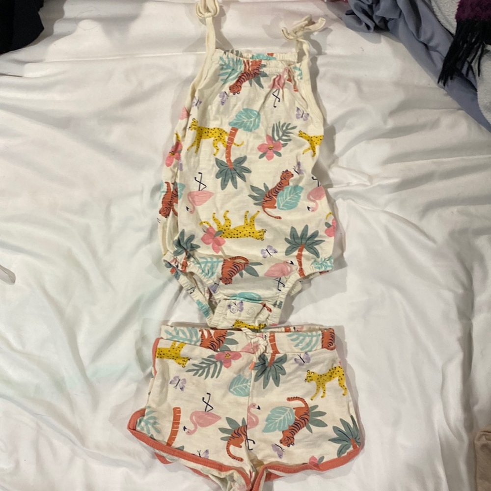 Girls 2 piece set
